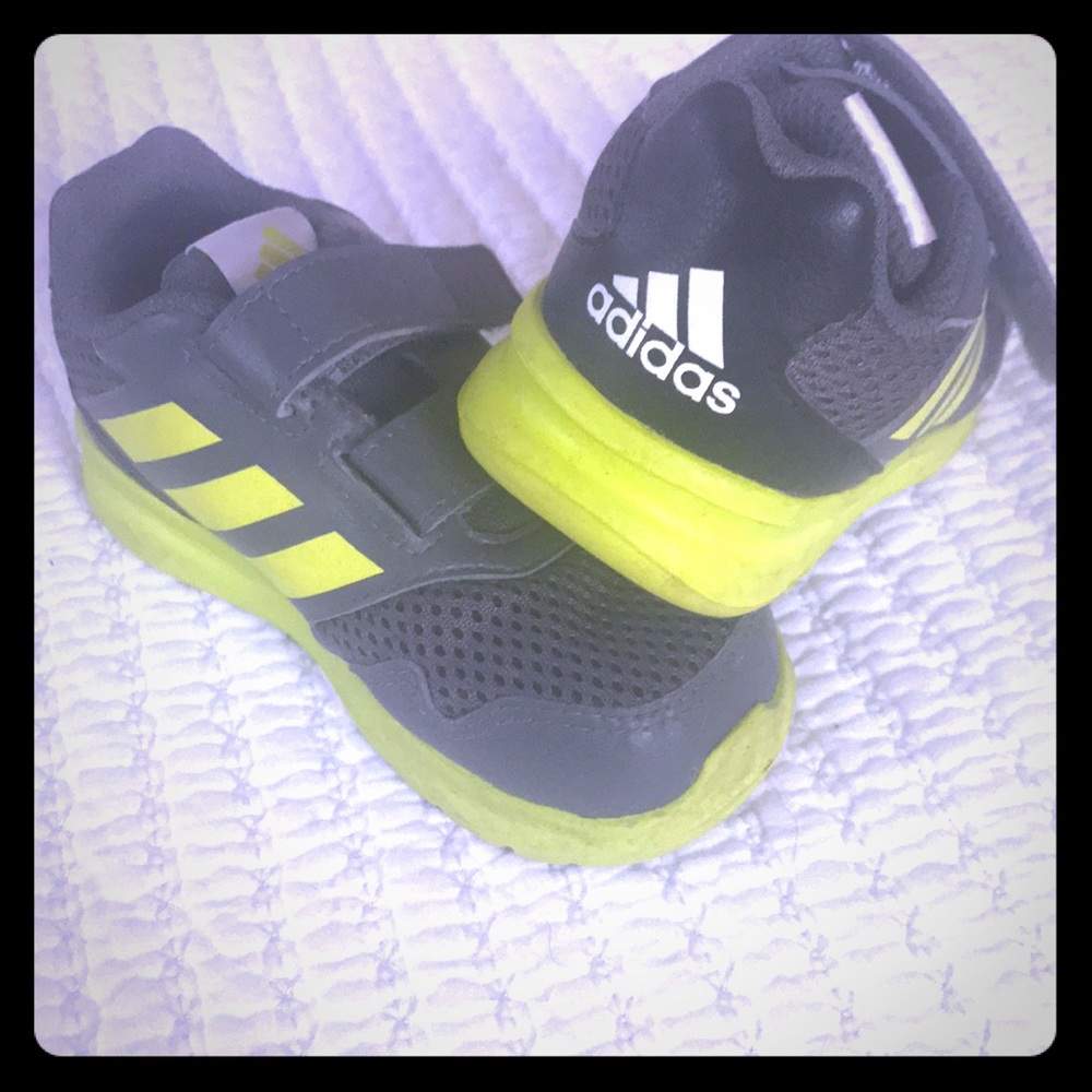 Adidas boys sneakers